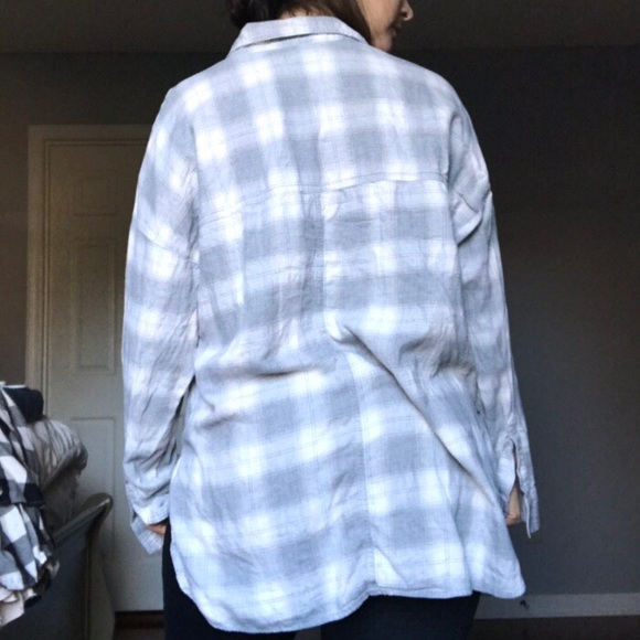 Flannel - Picture 4 of 4